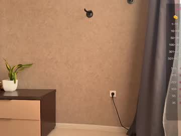 Quintessencel Chaturbate stream image from May 22, 2025