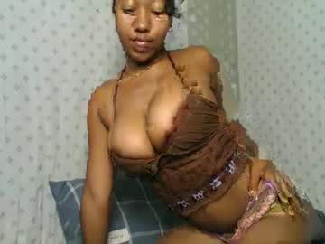 Rocardo1510 Chaturbate stream image from May 22, 2025