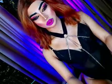 Yasii19 Chaturbate stream image from May 22, 2025
