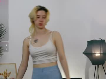 Kimjams Chaturbate stream image from May 22, 2025