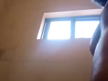 Alejandro527990 Chaturbate stream image from May 22, 2025