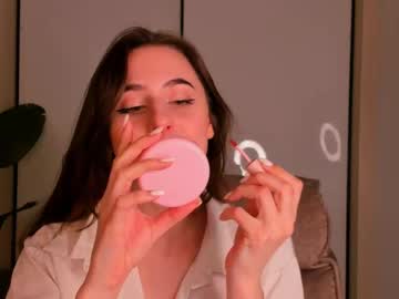 Helena_Lorente Chaturbate stream image from May 22, 2025
