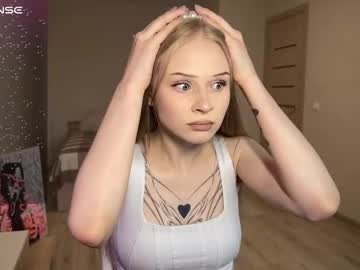 Sweetielis Chaturbate stream image from May 22, 2025