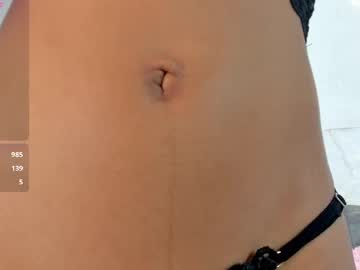 Zoeameliie Chaturbate stream image from May 22, 2025