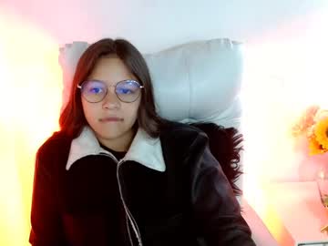 Samantharoldan Chaturbate stream image from May 22, 2025