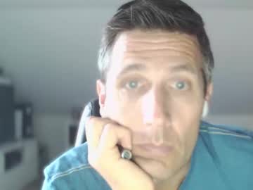 Schnuckigeil Chaturbate stream image from May 22, 2025