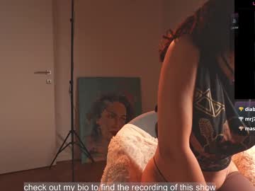 Venus_In_Jeans Chaturbate stream image from May 22, 2025