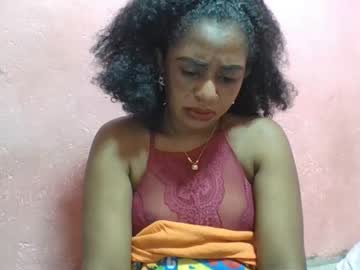 Verronique1511 Chaturbate stream image from May 22, 2025
