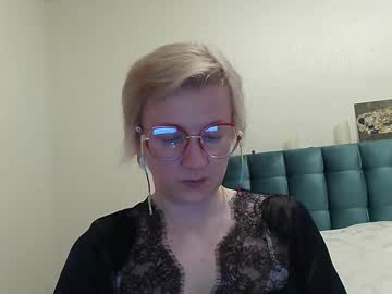 Alelya Chaturbate stream image from May 22, 2025