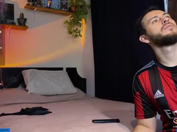 Aryra Chaturbate stream image from May 22, 2025