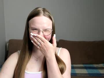 Miya_Mimi Chaturbate stream image from May 22, 2025