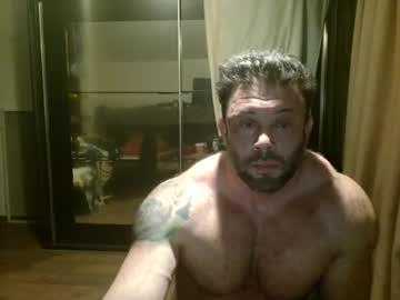 Stevebulkzor Chaturbate stream image from May 22, 2025