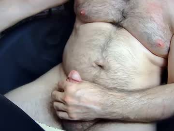 Titgarsdusud13 Chaturbate stream image from May 22, 2025