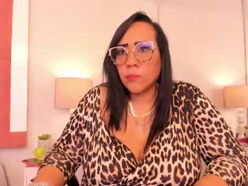 Karolwestt Chaturbate stream image from May 22, 2025
