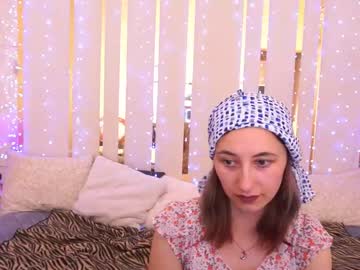 Roxy_Rayy Chaturbate stream image from May 22, 2025