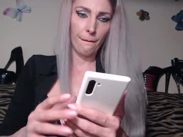 Secoiya Chaturbate stream image from May 22, 2025