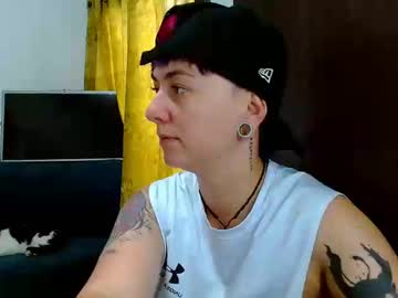 Tomboyblue Chaturbate stream image from May 22, 2025