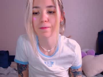 Zerocalories Chaturbate stream image from May 22, 2025
