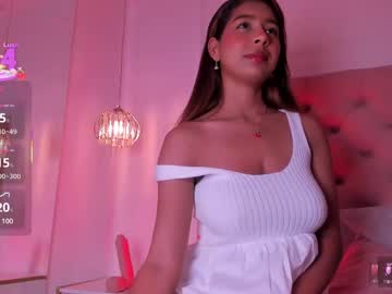 Bella_Rosse_Cute_ Chaturbate stream image from May 22, 2025