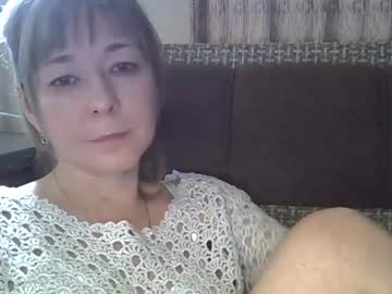Ellajohnsonx Chaturbate stream image from May 22, 2025
