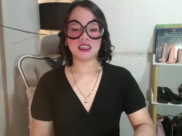 Joanagorgeous Chaturbate stream image from May 22, 2025