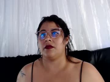 Zoe1616 Chaturbate stream image from May 22, 2025