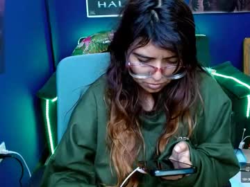 Luisa_Bunny Chaturbate stream image from May 22, 2025