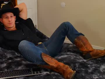 Bestcockhere Chaturbate stream image from May 22, 2025