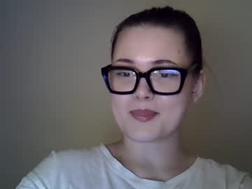 Shynesssii Chaturbate stream image from May 22, 2025