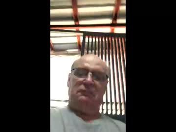 Djdjdj121 Chaturbate stream image from May 23, 2025
