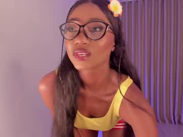 Savannahwildee Chaturbate stream image from May 23, 2025