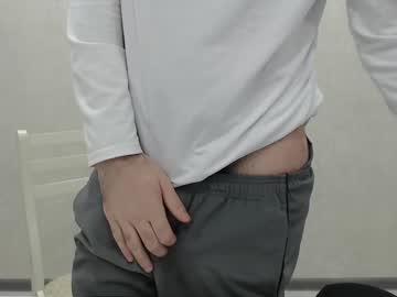 Drillbolt Chaturbate stream image from May 23, 2025