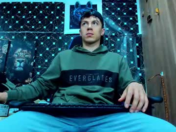 Javiersexymann Chaturbate stream image from May 23, 2025