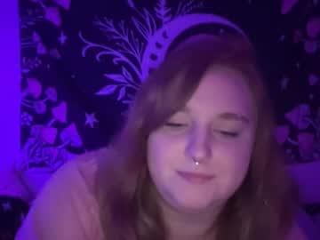 Yourthickgingergoddess Chaturbate stream image from May 23, 2025
