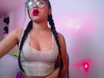 Exitoarigatoss Chaturbate stream image from May 23, 2025