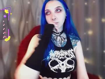 Justmeowgirl Chaturbate stream image from May 23, 2025
