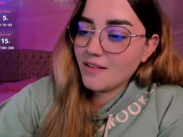Lucia_Star_ Chaturbate stream image from May 23, 2025