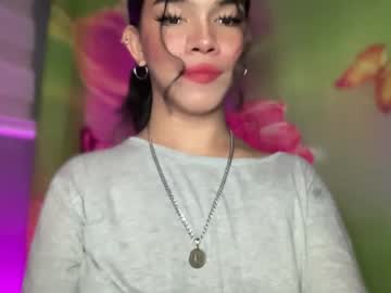 Misselliefayexxx Chaturbate stream image from May 23, 2025