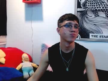 Thiago_N_Sam Chaturbate stream image from May 23, 2025