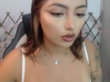 Miia_Fox01 Chaturbate stream image from May 23, 2025
