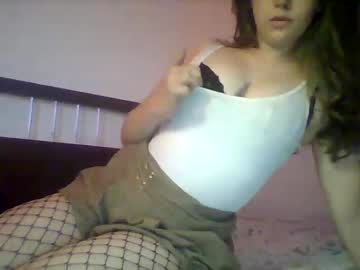 Realbonnnie Chaturbate stream image from May 23, 2025