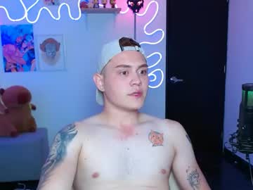 Tessarion19 Chaturbate stream image from May 23, 2025