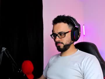 Albert_Magno Chaturbate stream image from May 23, 2025