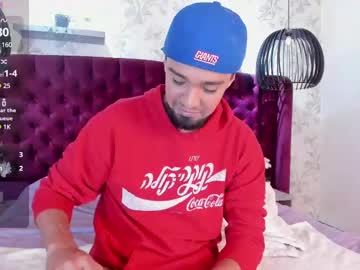 Edward_Maxx Chaturbate stream image from May 23, 2025