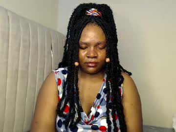 Queenofsouls Chaturbate stream image from May 23, 2025
