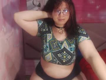 Selenablairx Chaturbate stream image from May 23, 2025