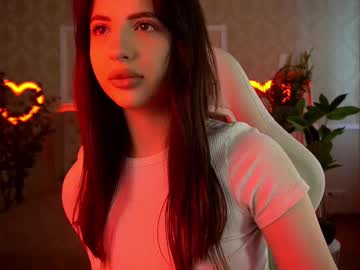 Sinful_Sapphiree Chaturbate stream image from May 23, 2025