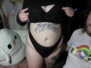 Uncle_Dangle1 Chaturbate stream image from May 23, 2025