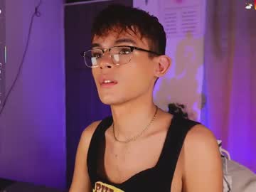 Angelocute_ Chaturbate stream image from May 23, 2025