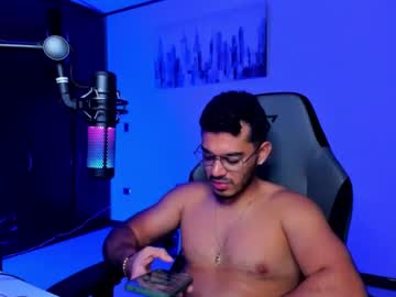 Bruno_Diaz31 Chaturbate stream image from May 23, 2025